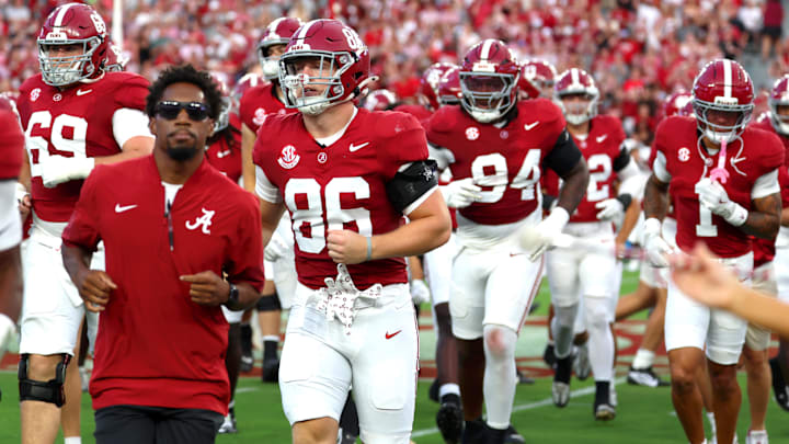 Sep 6, 2025; Tuscaloosa, Alabama, USA; Alabama Crimson players take the field before a game against the Louisiana Monroe Warhawks at Saban Field at Bryant-Denny Stadium. Mandatory Credit: David Leong-Imagn Images