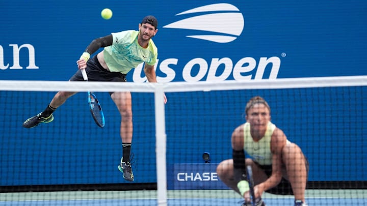 Sara Errani and Andrea Vavassori won the 2024 U.S. Open mixed doubles title.