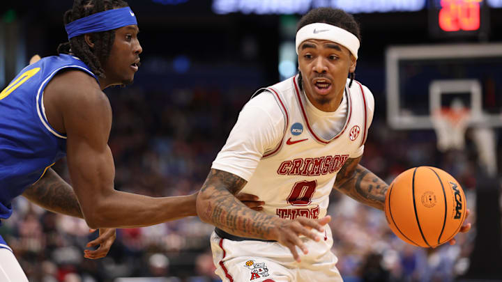 Alabama Crimson Tide guard Labaron Philon (0)