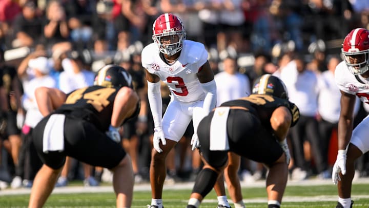 Oct 5, 2024; Nashville, Tennessee, USA;  Alabama Crimson Tide defensive back Keon Sabb (3) sneaks a peek into the backfield against the Vanderbilt Commodores during the first half at FirstBank Stadium. Mandatory Credit: Steve Roberts-Imagn Images