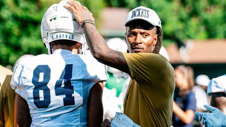 DeAndre Hopkins is making an impact for Georgia Tech DeAndre Hopkins is making an impact for Georgia Tech