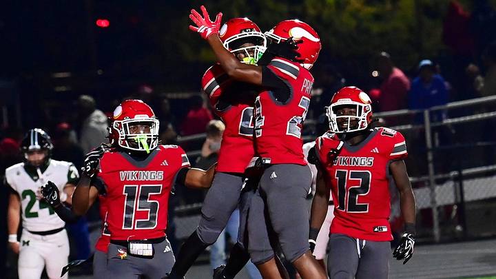The Princeton Vikings moved up from No. 7 to 6 in this week's Ohio High School Football state rankings following a 47-0 win over Mason on Friday. The Princeton Vikings moved up from No. 7 to 6 in this week's Ohio High School Football state rankings following a 47-0 win over Mason on Friday.