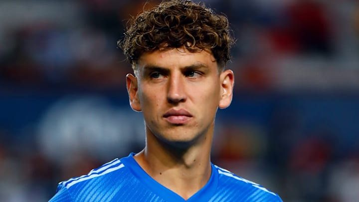 Pese a tener varias opciones extranjeras en Europa para reforzar su defensa, al final América terminó apostando por Igor Lichnovsky.