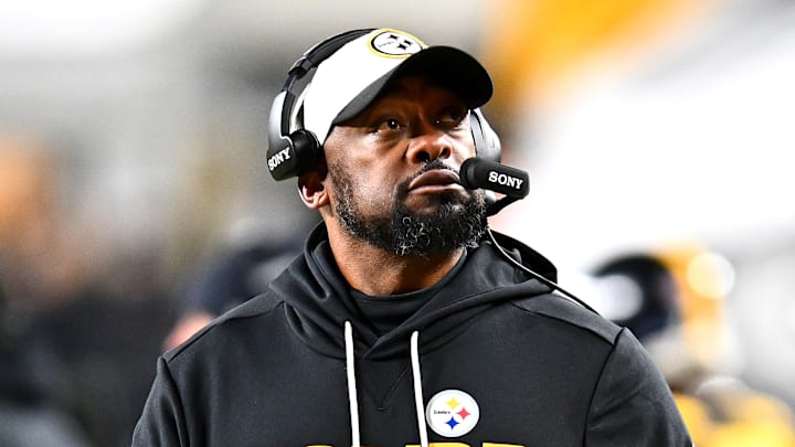 Pittsburgh Steelers HC Mike Tomlin Pittsburgh Steelers HC Mike Tomlin
