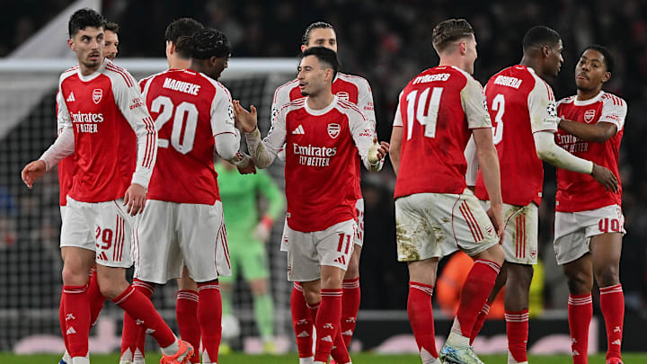 El Arsenal cerró una fase de liga perfecta en la Champions al lograr ocho victorias para quedar en lo más alto