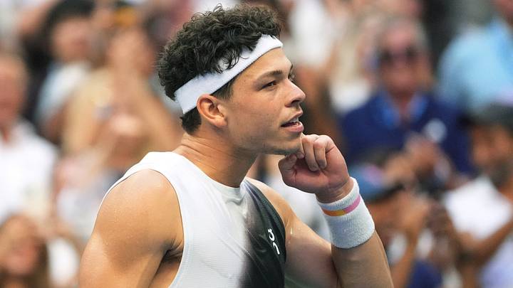 Tennis - U.S. Open - Flushing Meadows, New York, United States - September 13, 2026 Ben Shelton of the U.S. celebrates winning the third set during his men's singles final match against Germany's Alexander Zverev IMAGN IMAGES via Reuters/Robert Deutsch
