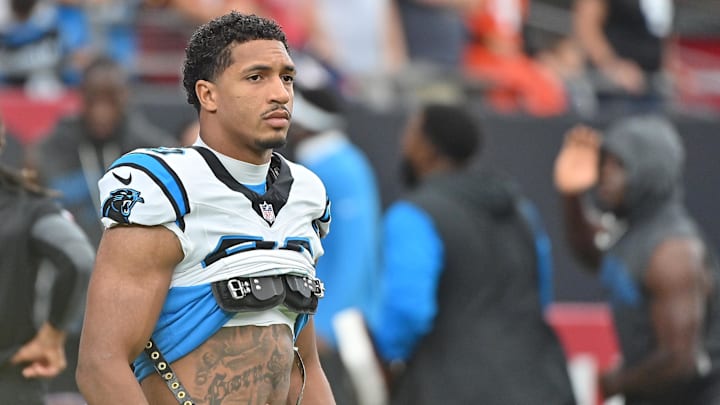 Sep 14, 2025; Glendale, Arizona, USA; Carolina Panthers running back Chuba Hubbard (30) warms up prior to the game against the Arizona Cardinals at State Farm Stadium. Mandatory Credit: Matt Kartozian-Imagn Images Sep 14, 2025; Glendale, Arizona, USA; Carolina Panthers running back Chuba Hubbard (30) warms up prior to the game against the Arizona Cardinals at State Farm Stadium. Mandatory Credit: Matt Kartozian-Imagn Images