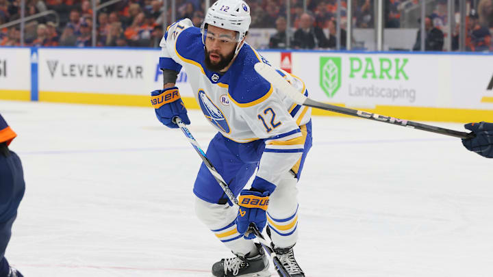 Buffalo Sabres v Edmonton Oilers
