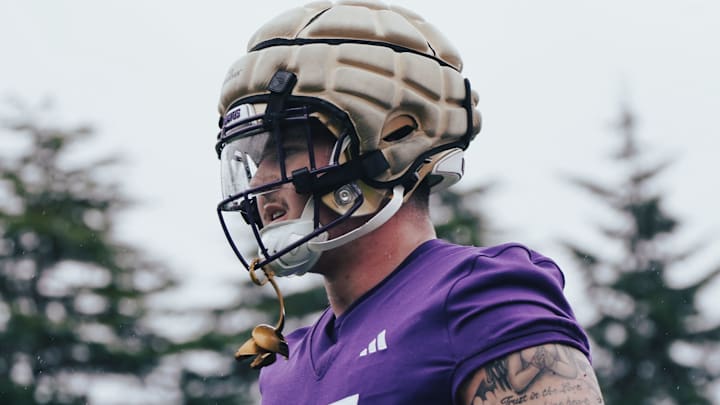 Zach Durfee was injured the previous Saturday, leaving the field wearing a sling.