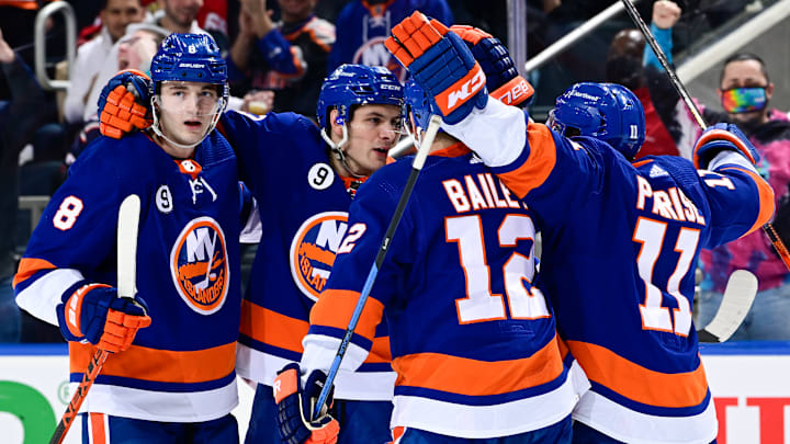 Philadelphia Flyers v New York Islanders