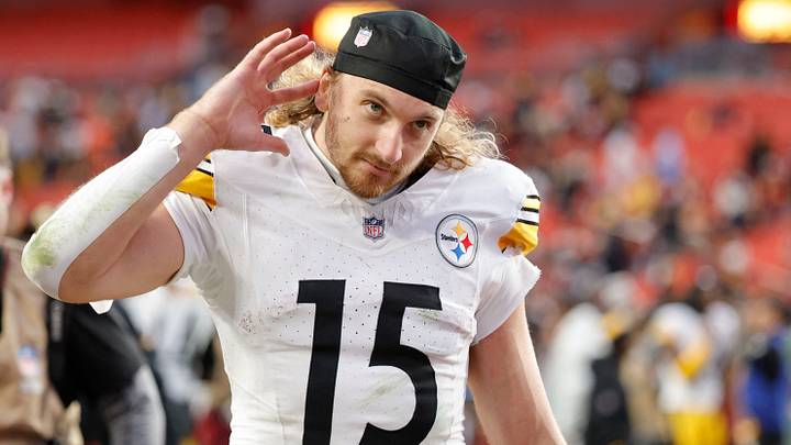Pittsburgh Steelers wide receiver Ben Skowronek Pittsburgh Steelers wide receiver Ben Skowronek