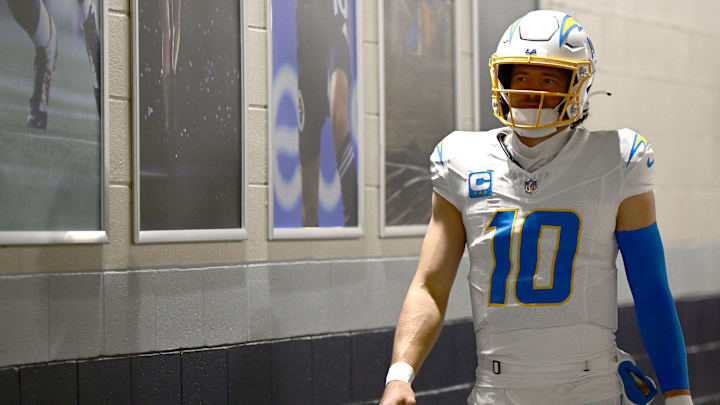 Los Angeles Chargers v New England Patriots