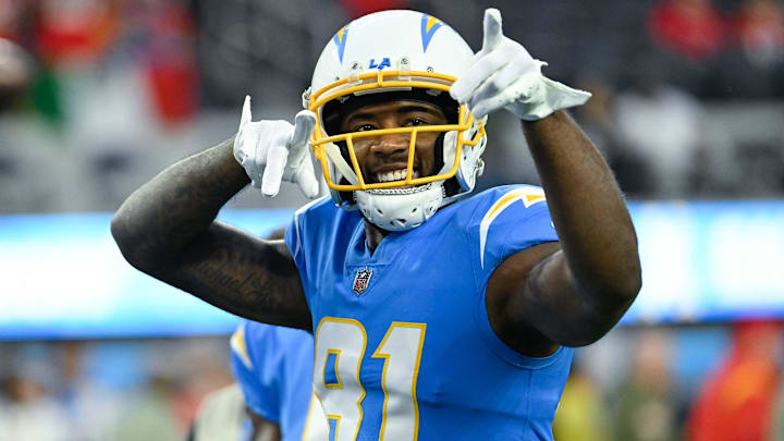 Nov 20, 2022; Inglewood, California, USA; Los Angeles Chargers wide receiver Mike Williams (81)
