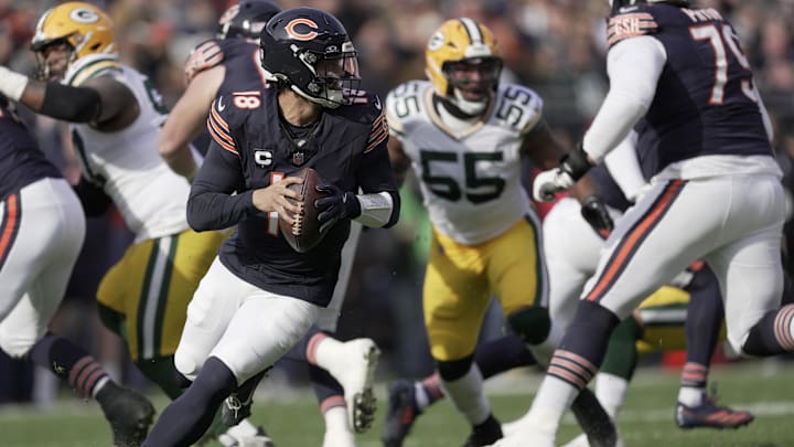 Nov 17, 2024; Chicago, Illinois, USA; Chicago Bears quarterback Caleb Williams (18) rolls out during the first quarter of their game against the Green Bay Packers Sunday, November 17, 2024 at Soldier Field in Chicago, Illinois. Mandatory Credit: Mark Hoffman/USA TODAY Network via Imagn Images Nov 17, 2024; Chicago, Illinois, USA; Chicago Bears quarterback Caleb Williams (18) rolls out during the first quarter of their game against the Green Bay Packers Sunday, November 17, 2024 at Soldier Field in Chicago, Illinois. Mandatory Credit: Mark Hoffman/USA TODAY Network via Imagn Images