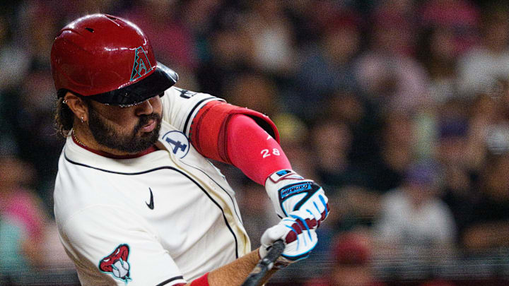 Arizona Diamondbacks infielder Eugenio Suarez (28) at bat in the third inning against the Washington Nationals at Chase Field on June 1.