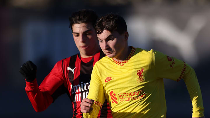 Mateusz Musialowski, Antonio Gala