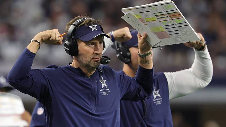 Dallas Cowboys head coach Brian Schottenheimer instructs his team from the sideline against the Washington Commanders during the second half at AT&T Stadium. Mandatory Credit: Kevin Jairaj-Imagn Images Dallas Cowboys head coach Brian Schottenheimer instructs his team from the sideline against the Washington Commanders during the second half at AT&T Stadium. Mandatory Credit: Kevin Jairaj-Imagn Images