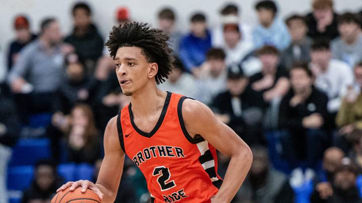 Baylor commit Elijah Williams dribbles up the floor