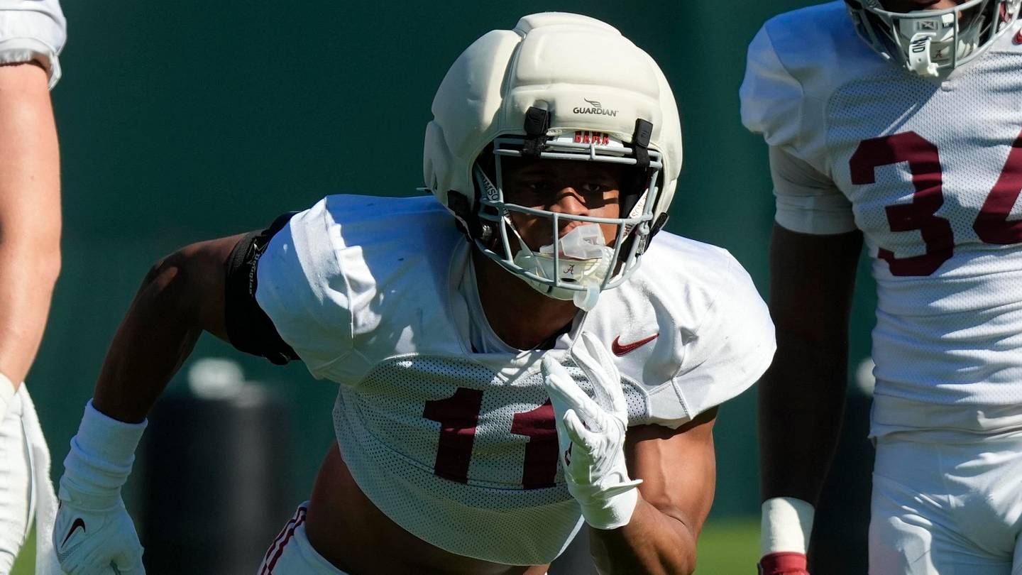Justin Hill and Desmond Umeozulu injuries put the spotlight on an Alabama freshman