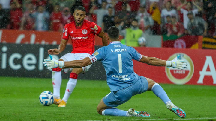 Internacional deixou a vitória escapar nos minutos finais no Beira-Rio