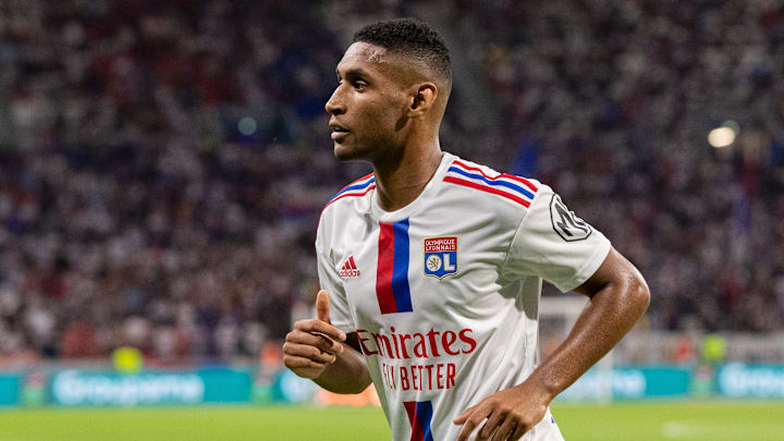 Tetê raconte sa fuite d'Ukraine. Tetê raconte sa fuite d'Ukraine.