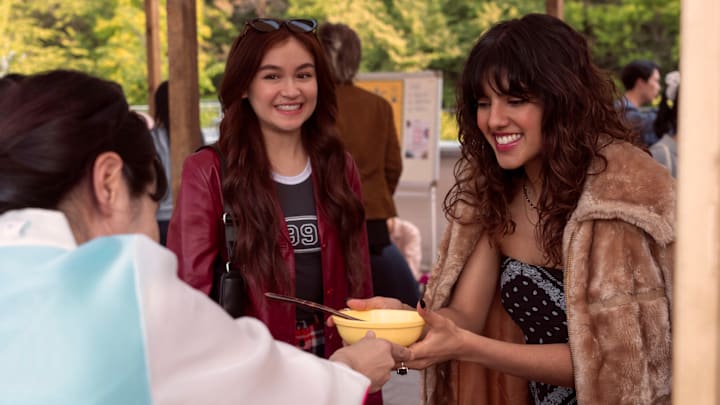 (L to R) Anna Cathcart as Kitty Song Covey, Sasha Bhasin as Praveena in episode 203 of XO, Kitty