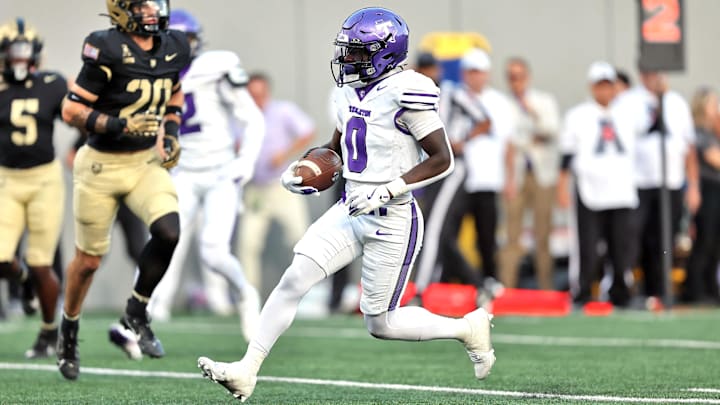 Tarleton State Texans running back Tre Page III (0)