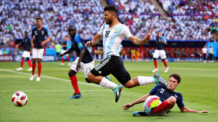 Gol de Agüero não foi suficiente para evitar eliminação em 2018