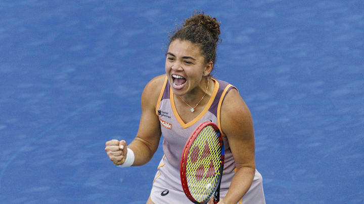 Jasmine Paolini faces Qinwen Zheng in the WTA Finals on Wednesday, November 6.