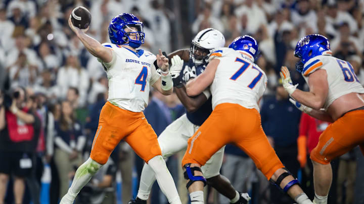 Boise State Broncos quarterback Maddux Madsen. Boise State Broncos quarterback Maddux Madsen.