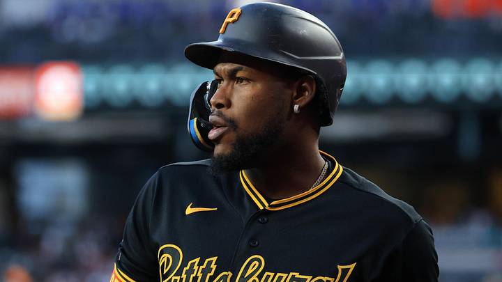May 6, 2026; Phoenix, Arizona, USA; Pittsburgh Pirates outfielder Oneil Cruz against the Arizona Diamondbacks at Chase Field. Mandatory Credit: Mark J. Rebilas-Imagn Images May 6, 2026; Phoenix, Arizona, USA; Pittsburgh Pirates outfielder Oneil Cruz against the Arizona Diamondbacks at Chase Field. Mandatory Credit: Mark J. Rebilas-Imagn Images