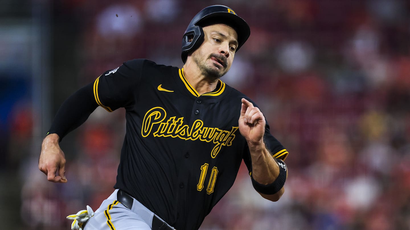 Bryan Reynolds - MLB News, Rumors, & Updates | FOX Sports