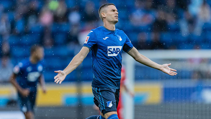 Mijat Gacinovic steht vor einem Wechsel zu AEK Athen