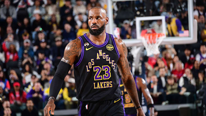 LeBron James es el capitán de Los Angeles Lakers 