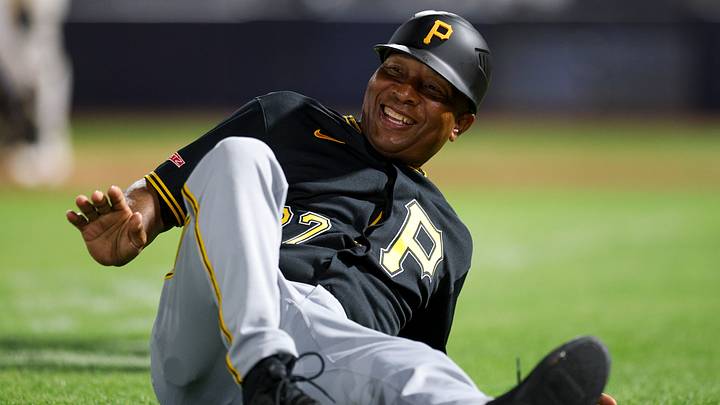 Mar 9, 2026; Tampa, Florida, USA; Pittsburgh Pirates third base coach Tony Beasley (27) reacts after being hit by a foul ball against the New York Yankees in the fifth inning during spring training at George M. Steinbrenner Field. Mandatory Credit: Nathan Ray Seebeck-Imagn Images Mar 9, 2026; Tampa, Florida, USA; Pittsburgh Pirates third base coach Tony Beasley (27) reacts after being hit by a foul ball against the New York Yankees in the fifth inning during spring training at George M. Steinbrenner Field. Mandatory Credit: Nathan Ray Seebeck-Imagn Images