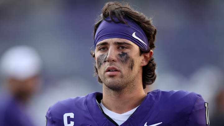 Sep 7, 2024; Fort Worth, Texas, USA; TCU Horned Frogs quarterback Josh Hoover (10) stands on the field before the game against the Long Island Sharks at Amon G. Carter Stadium. Mandatory Credit: Tim Heitman-Imagn Images Sep 7, 2024; Fort Worth, Texas, USA; TCU Horned Frogs quarterback Josh Hoover (10) stands on the field before the game against the Long Island Sharks at Amon G. Carter Stadium. Mandatory Credit: Tim Heitman-Imagn Images