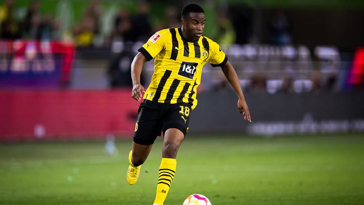 VfL Wolfsburg v Borussia Dortmund - Bundesliga