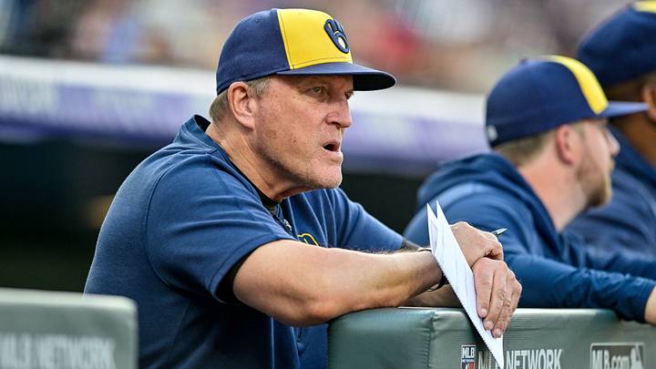 Milwaukee Brewers manager Pat Murphy