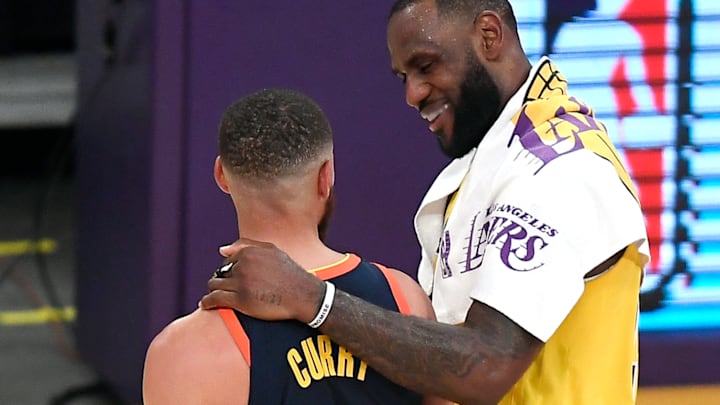LeBron felicitó a Stephen Curry
