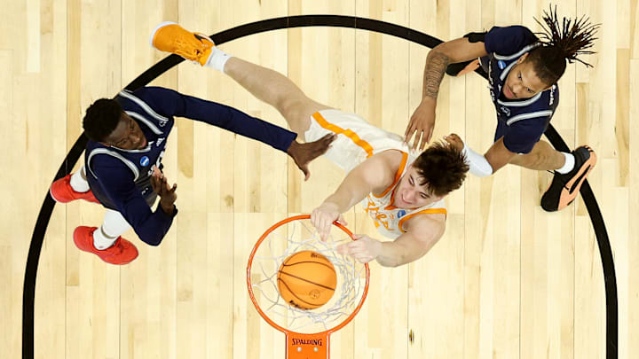 Saint Peter's v Tennessee