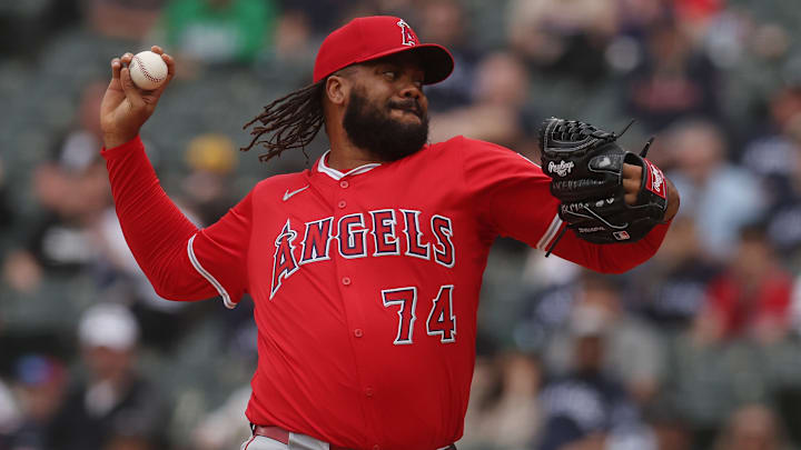 Los Angeles Angels v Chicago White Sox