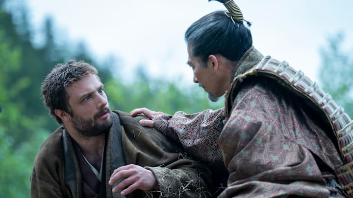 “SHOGUN” -- "A Dream of a Dream" -- Episode 10 (Airs April 23) Pictured (L-R): Cosmo Jarvis as John Blackthorne, Hiroyuki Sanada as Yoshii Toranaga. CR: Katie Yu/FX