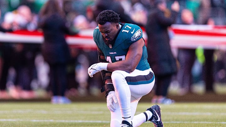 Dec 15, 2024; Philadelphia, Pennsylvania, USA; Philadelphia Eagles linebacker Nakobe Dean (17) before action against the Pittsburgh Steelers at Lincoln Financial Field. Mandatory Credit: Bill Streicher-Imagn Images Dec 15, 2024; Philadelphia, Pennsylvania, USA; Philadelphia Eagles linebacker Nakobe Dean (17) before action against the Pittsburgh Steelers at Lincoln Financial Field. Mandatory Credit: Bill Streicher-Imagn Images
