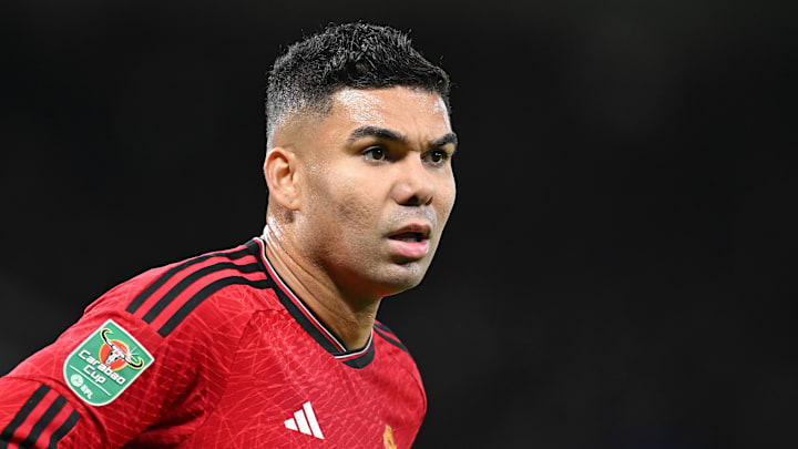 Zieht es Casemiro an die Seine? Zieht es Casemiro an die Seine?