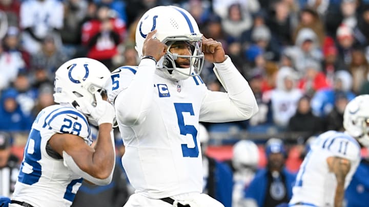Dec 1, 2024; Foxborough, Massachusetts, USA; Indianapolis Colts quarterback Anthony Richardson (5) signals during the second half against the New England Patriots at Gillette Stadium. Mandatory Credit: Eric Canha-Imagn Images Dec 1, 2024; Foxborough, Massachusetts, USA; Indianapolis Colts quarterback Anthony Richardson (5) signals during the second half against the New England Patriots at Gillette Stadium. Mandatory Credit: Eric Canha-Imagn Images
