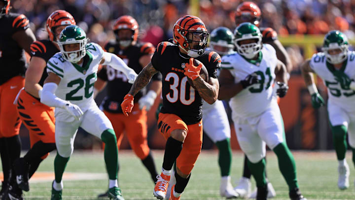 Oct 26, 2025; Cincinnati, Ohio, USA; Cincinnati Bengals running back Chase Brown (30) runs with the ball during the game against the New York Jets during first quarter at Paycor Stadium. Mandatory Credit: Katie Stratman-Imagn Images