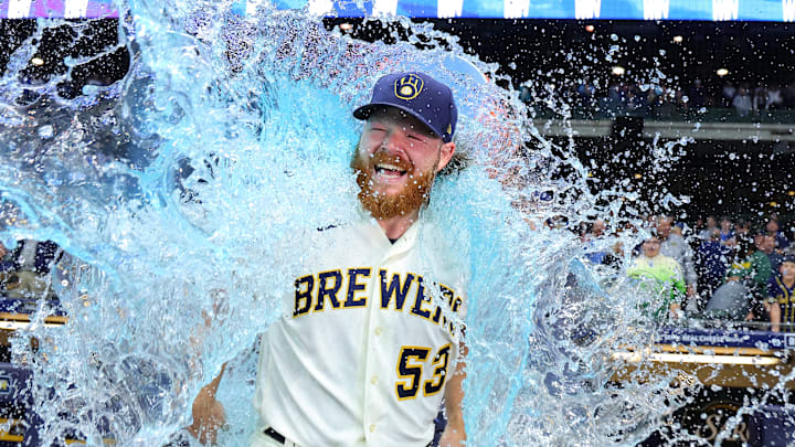 Miami Marlins v Milwaukee Brewers Miami Marlins v Milwaukee Brewers