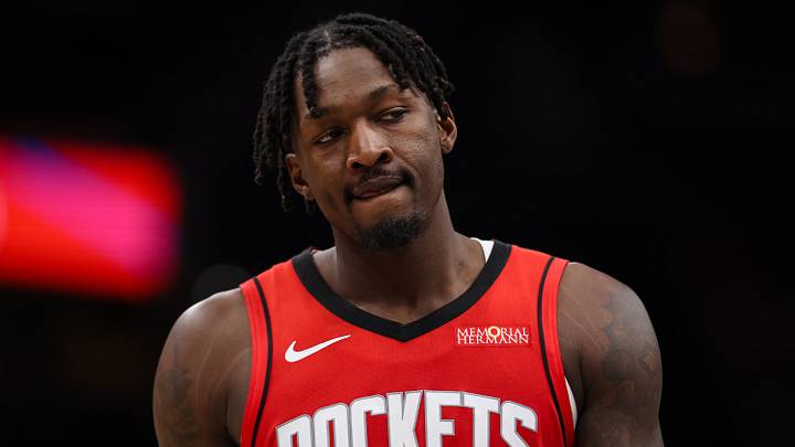 WASHINGTON, DC - MARCH 02: Dorian Finney-Smith #2 of the Houston Rockets looks on. (Photo by Scott Taetsch/Getty Images) WASHINGTON, DC - MARCH 02: Dorian Finney-Smith #2 of the Houston Rockets looks on. (Photo by Scott Taetsch/Getty Images)