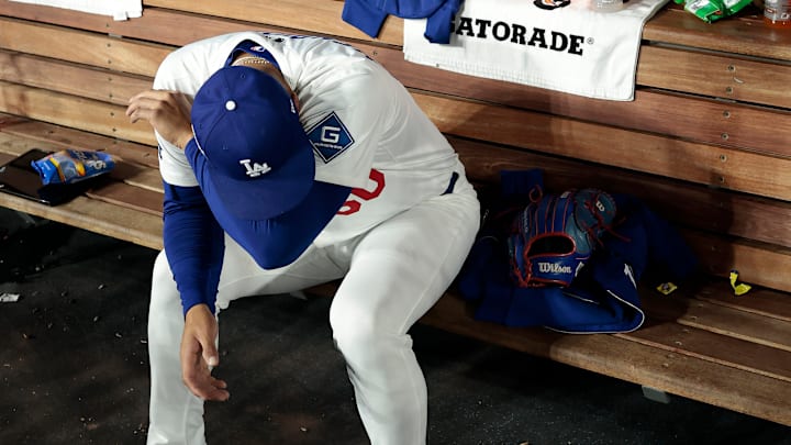 World Series - Toronto Blue Jays v Los Angeles Dodgers - Game Five World Series - Toronto Blue Jays v Los Angeles Dodgers - Game Five