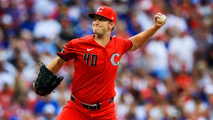Jul 11, 2026; Cincinnati, Ohio, USA; Cincinnati Reds starting pitcher Nick Lodolo (40) pitches against the Chicago Cubs in the first inning at Great American Ball Park. Mandatory Credit: Katie Stratman-Imagn Images Jul 11, 2026; Cincinnati, Ohio, USA; Cincinnati Reds starting pitcher Nick Lodolo (40) pitches against the Chicago Cubs in the first inning at Great American Ball Park. Mandatory Credit: Katie Stratman-Imagn Images